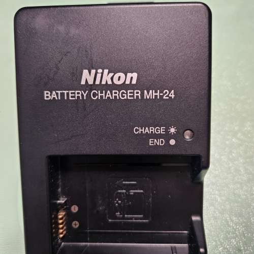 Nikon MH-24 Charger (Nikon EN-EL14 & 14a)