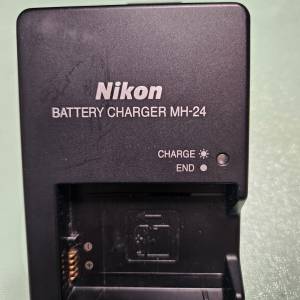 Nikon MH-24 Charger (Nikon EN-EL14 & 14a)