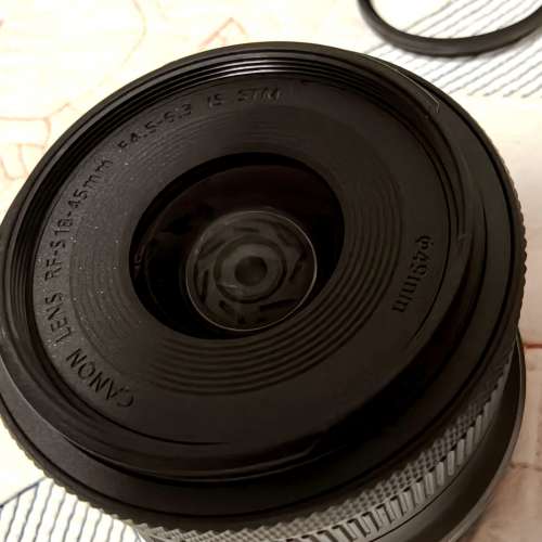 Canon RF-S 18-45mm