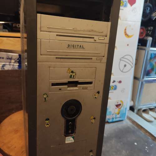 大水牛台式電腦機箱一個