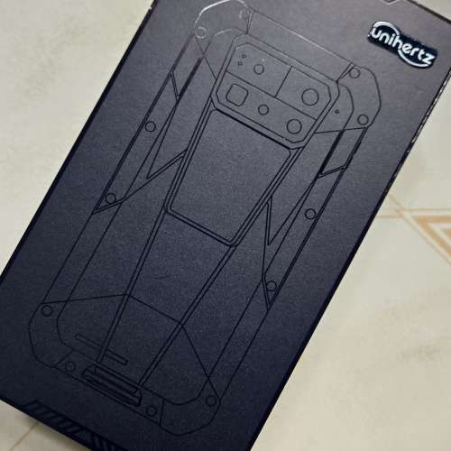 8849 TANK 4PRO 18+1TB 三防5G投射電話 全新行貨機
