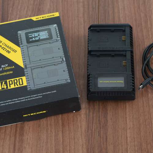 Nitecore USN4 Pro （for Sony FZ100 電池）
