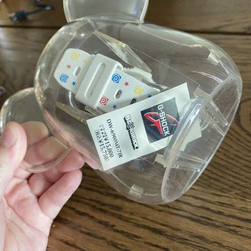 絕版G SHOCK 30週年 Anniversary x "MEDICOM TOY" Be@rbrick Collaboration DW-6900MT