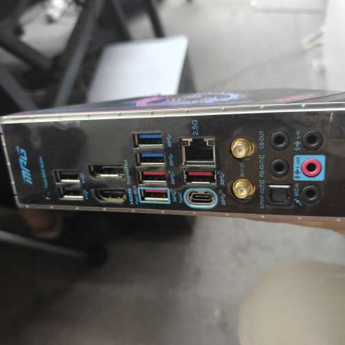 MSI MPG Z590 GAMING EDGE WIFI (DDR4) Wifi