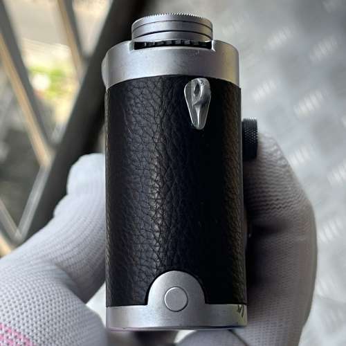 Leotax FV旁軸底片相機+小西六50mm f/1.9 LTM