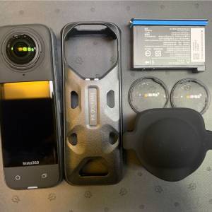 [觀塘實體店] 二手 Insta360 X4 (連鏡頭保護套+玻璃鏡頭保護鏡+控溫握套) 行貨延長...