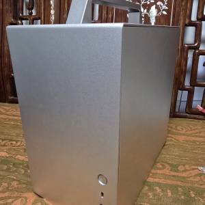 Jonsbo T8Plus itx機箱連600W電源