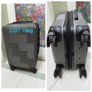 22吋萬向輪旅行行李箱（可上機）18kg handcarry expandable luggage suitcase