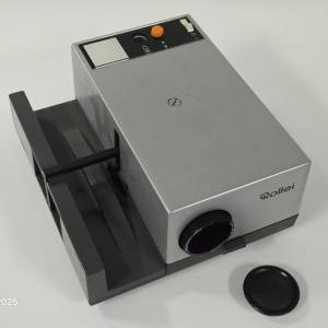 Rollei 幻燈機