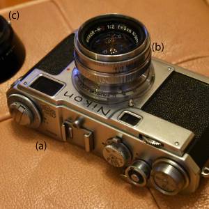 新淨Nikon早期S2菲林旁軸機配Nikkor 5cm鏡及原廠遮光罩