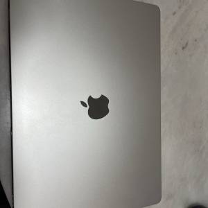 Macbook air 15” M3 16+256 星光色