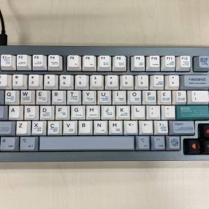 Keychron Q1 全鋁機械鍵盤keyboard