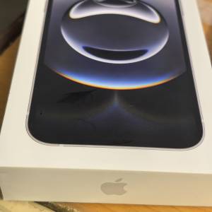 16e 白色 256 開封+激活 有apple單 10/8  買