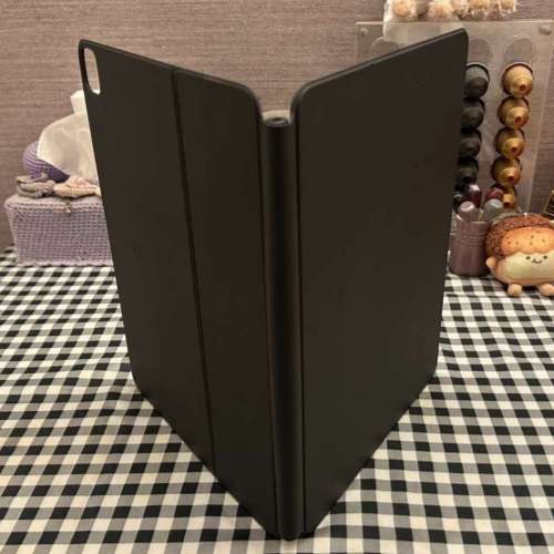 Apple Magic Keyboard 12.9 黑色 行貨 95%新 只係皮面有輕微使用痕跡 當時蘋果專門...