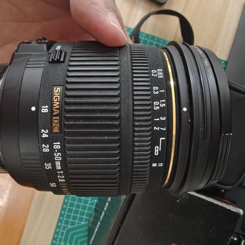 古董sigma 18-50 F2.8 Nikon mount,對焦有問題