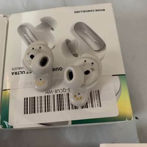99%New Bose QuietComfort Ultra Earbuds White