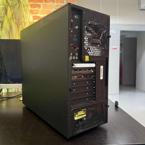 ASUS ROG STRIX B360-H GAMING (GTX 960 / 8代6核 i7 / Win 11 / 永久 Office / SSD...