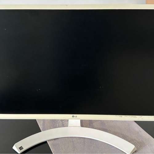 屯門良景站交收 LG 24MP58VQ-W Full HD 24" 24吋全高清IPS LED屏幕 跟火牛