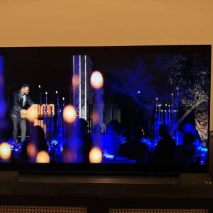 LG 48” C2 OLED Smart TV with remote 智能電視 電視機 連遙控