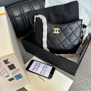 Chanel Hobo包