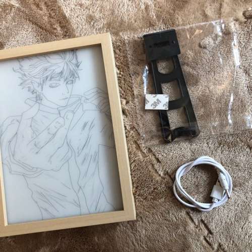 五條悟（燈畫）USB Rechargeable  充電🔋  式，輕觸式感應開關