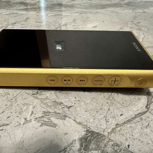 日本水貨 金磚2 Sony WM1ZM2 + Pw audio Ground pin 轉換插金色 First times ver