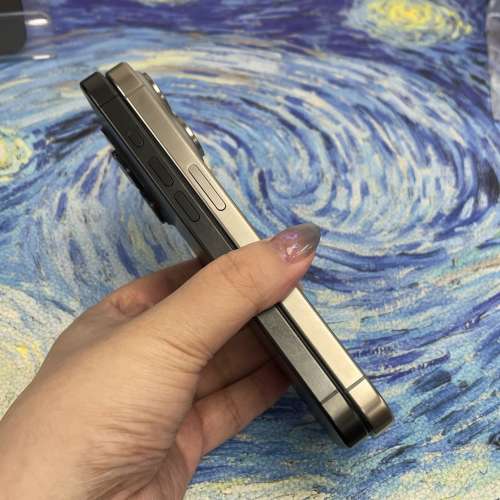 🔥高質素Apple iPhone 15 pro系列🔥/香港行貨✨/❤️完美靚機❤️/256-512gb/黑色🖤...