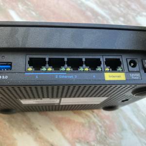 Linksys 三頻路由器 EA8300 (MAX-STREAM AC2200 TRI-BAND WI-FI ROUTER)