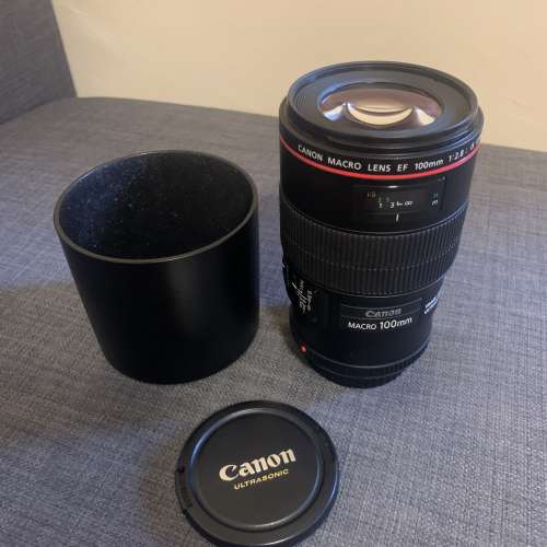 Canon EF 100mm f/2.8L Macro IS USM