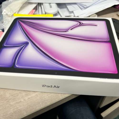 IPad Air 7 256G  WIFI + Celluar 带apple care