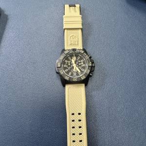 Luminox 海豹突擊隊沙色紀念錶