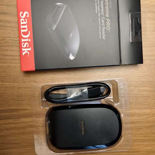 SanDisk Extreme PRO&reg; CFexpress&reg; Card reader