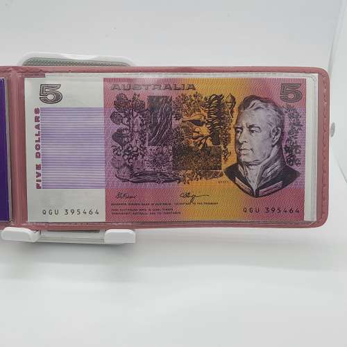 澳洲錢幣套裝/UNC(1967)Australia 5 dollar banknote/1967年澳洲5元纸幣加1988年5元