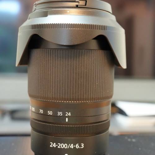 Nikon 24-200mmf/4-6.3VR