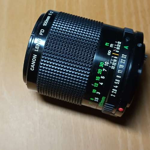 Canon FD 100mm F2