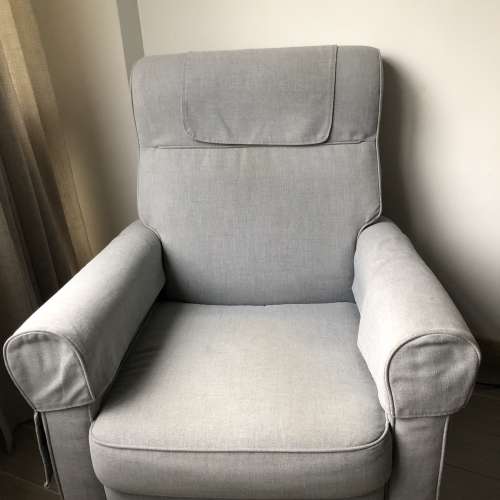 Free IKEA sofa 免費梳化