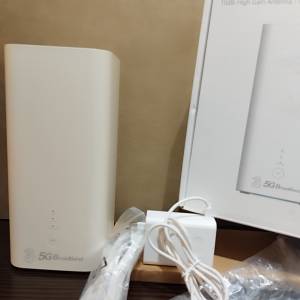 香 港 版 無 鎖 台 插 卡 即 用
