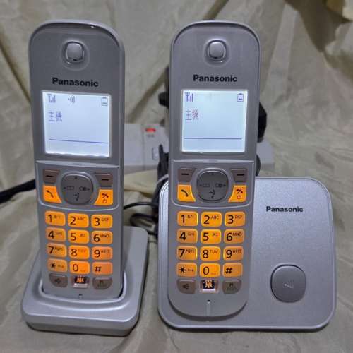 Panasonic KX-TG6812 室內數碼無線電話子母機l 中文顯示