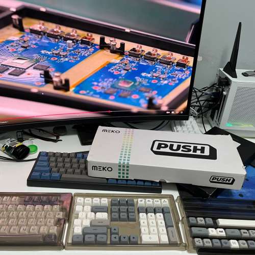 Meko Push 65% (Kailh Box White, ABS) + XDA profile PBT keycap