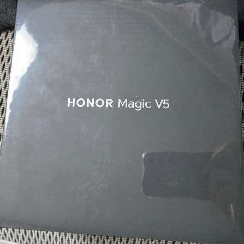 放全新有單原封香港行貨Honor Magic v5 黑/金色(16+512)