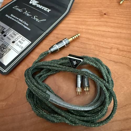 綠豆沙Vortex Cable N-2B 綠豆沙 2pin 4.4