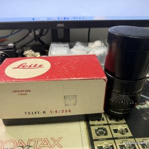 95% New Leica Telyt-R 250mm f/4 R Lens with box $2680. Only