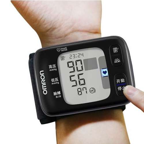 OMRON (Ultra-Thin) Fully Automatic +Bluetooth 藍牙 mobile 📲 connection  NEW