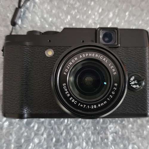 fujifilm x10