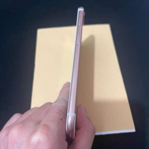 Apple iPhone 7 plus 256G 玫瑰金～ 電池效率100 ％