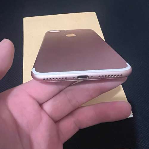 Apple iPhone 7 plus 256G 玫瑰金～ 電池效率100 ％