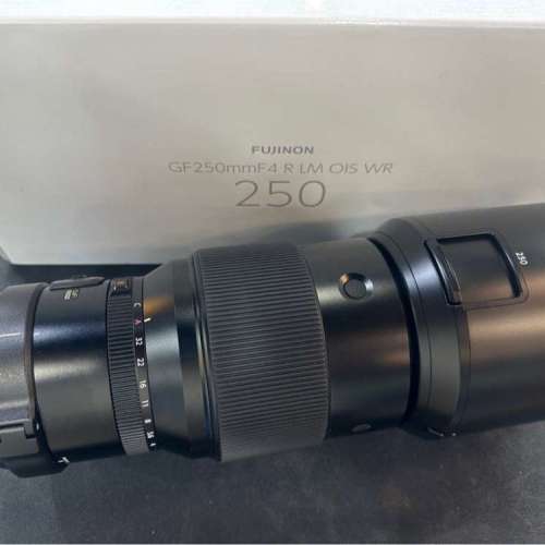 FUJIFILM GF250 F4
