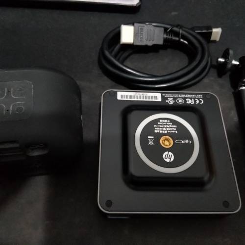 惠普 HP MP100 行動投影儀 迷你projector 連迷你腳架 HDMI線 HP藍牙喇叭