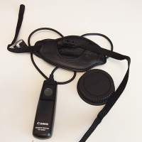 Canon RS 80 N3 cable release,E1 皮手帶 底CAP 三件物品