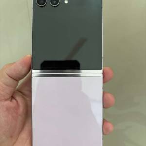 Samsung galaxy Flip5 256gb,港行極新，所有功能正常，全套齊！